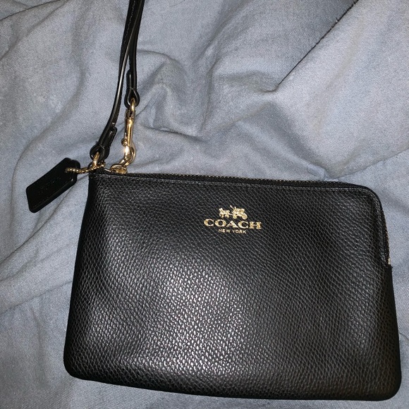 Leather Coach Wristlet - Picture 1 of 3